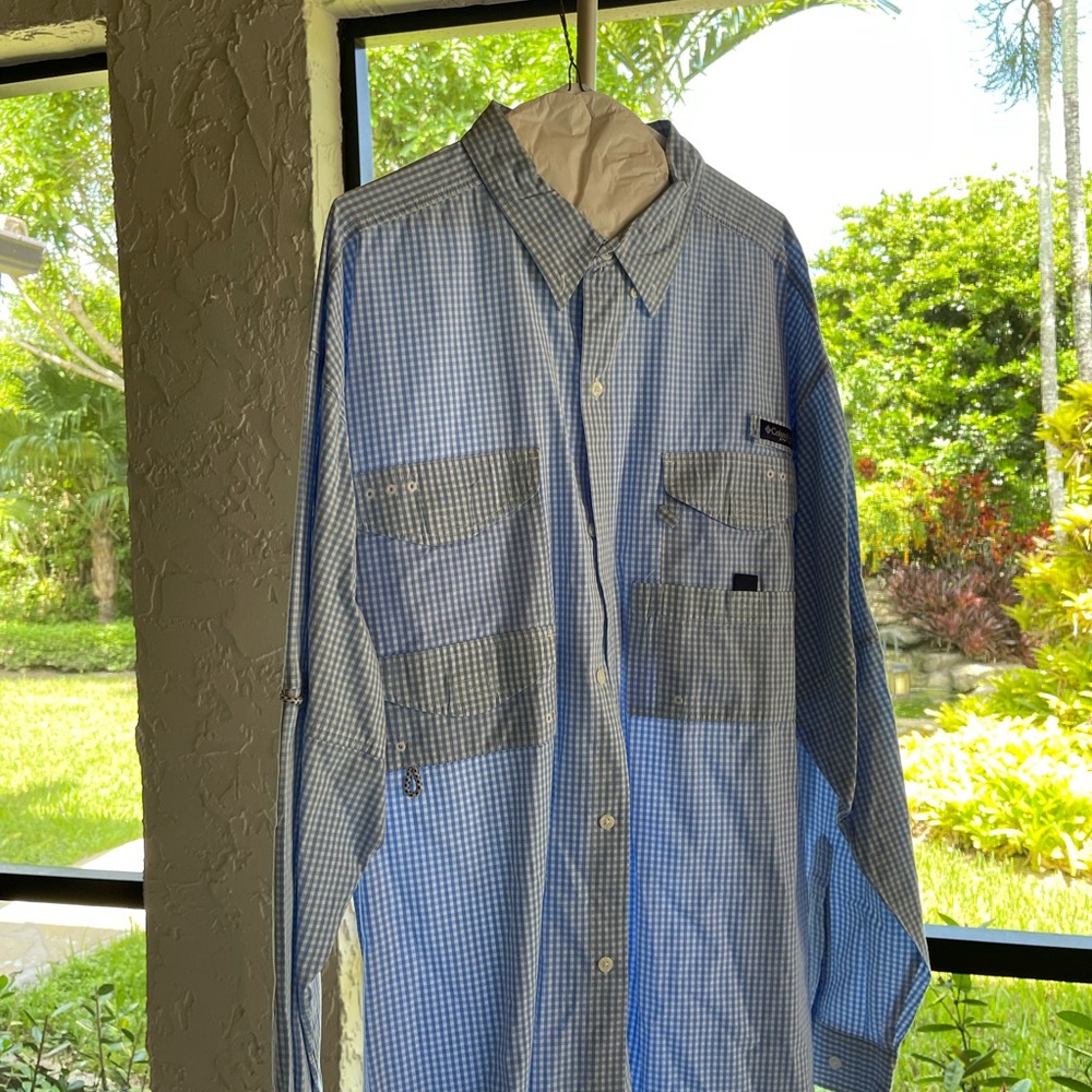 Columbia Super bonehead Shirt light blue /white  XLT excellent condition